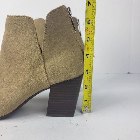 Blondo Stasia nkle Booties suede waterproof Back zip Size 5.5 M - Picture 3 of 16